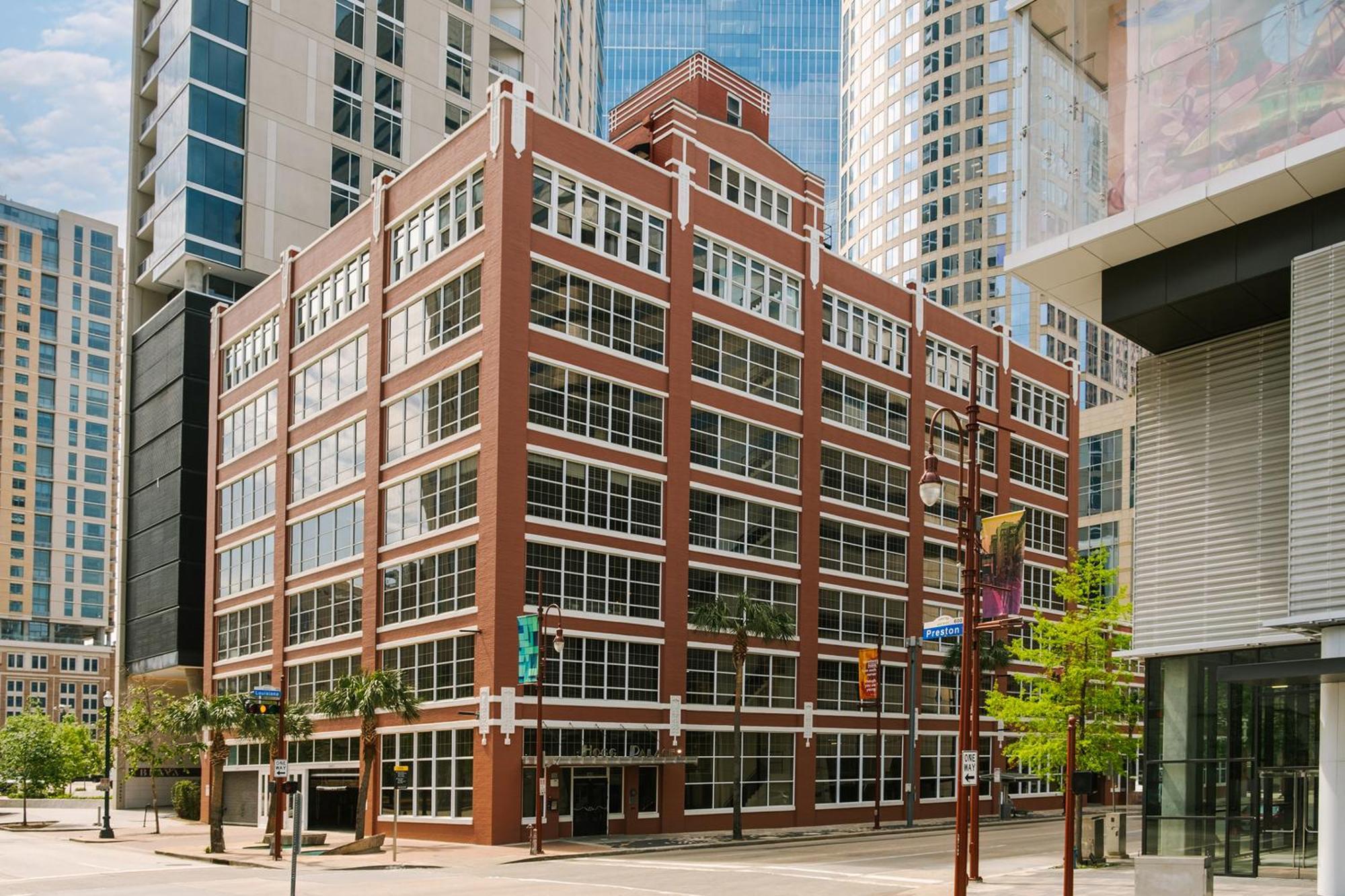 Aparthotel Reside Downtown, A Wyndham 4*
